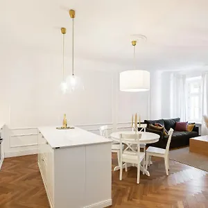  Apartment Marianna's Old Town Slovenia